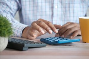 Dom niskoenergetyczny – kiedy inwestycja się zwraca?