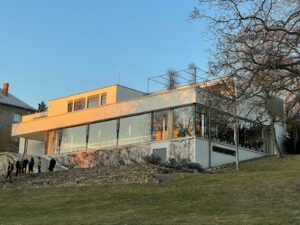 Nowoczesne podejście do elewacji domu - innowacje, które zmieniają oblicze architektury mieszkalnej
